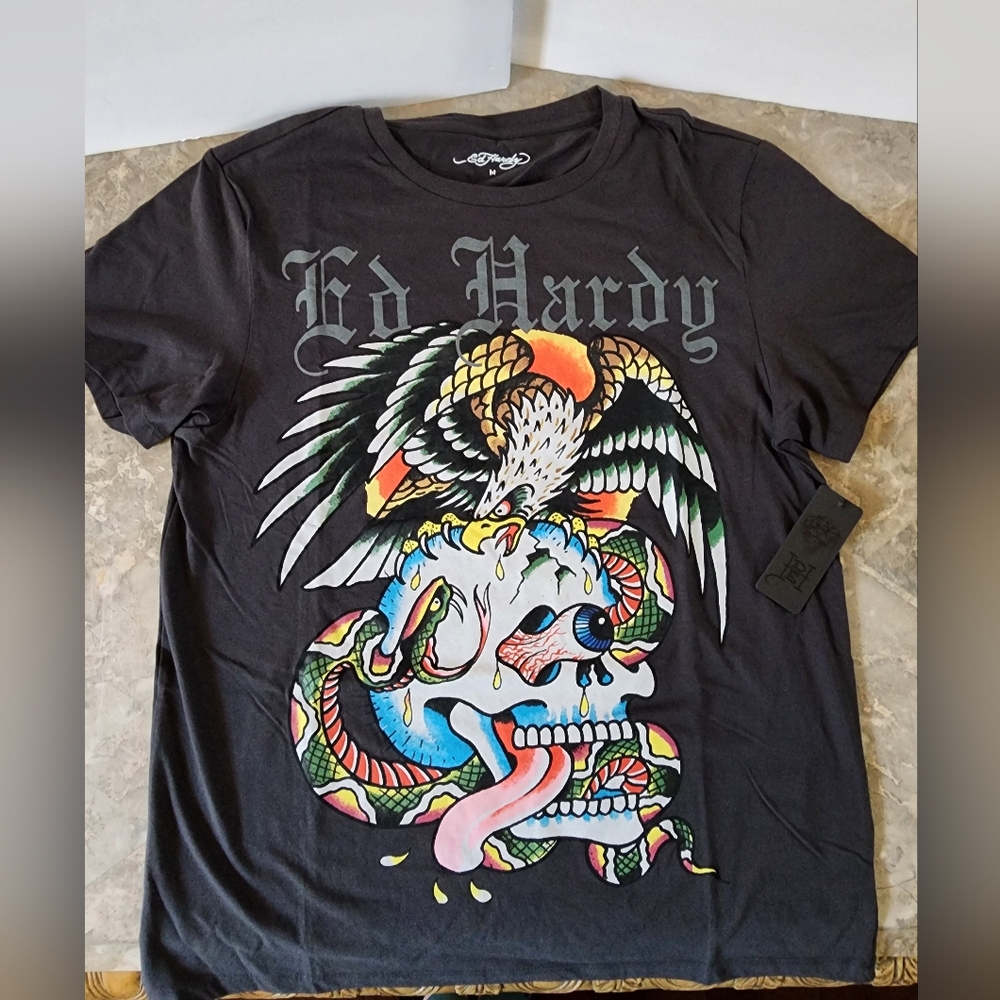 NWT Ed Hardy Battle Skull T-shirt Size M